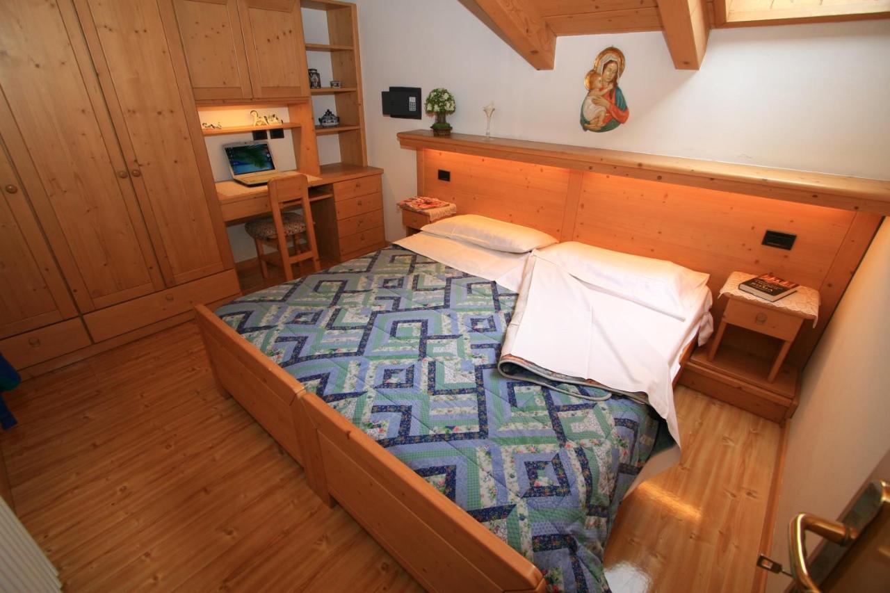 Residence Holiday Pozza di Fassa Luaran gambar